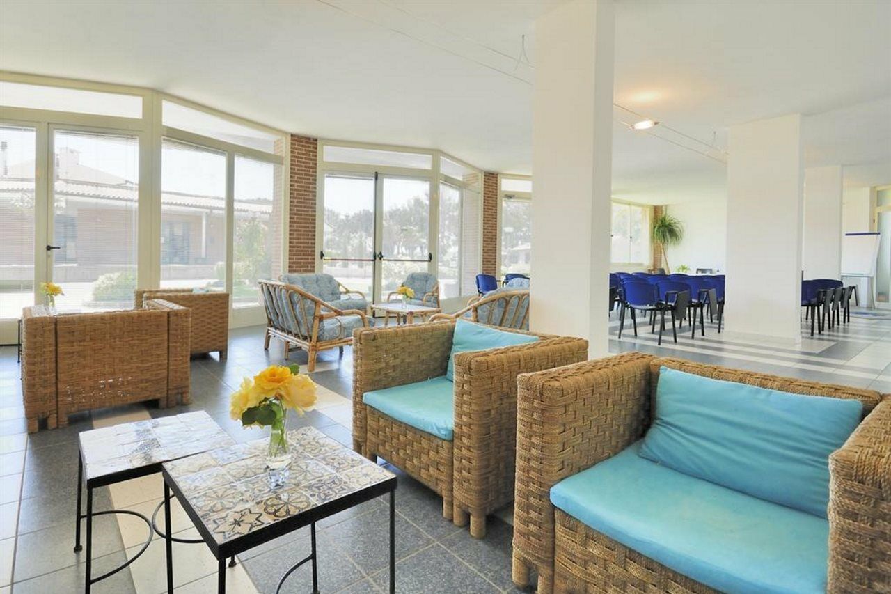 Villaggio Turistico La Cecinella 마리나디세시나 외부 사진