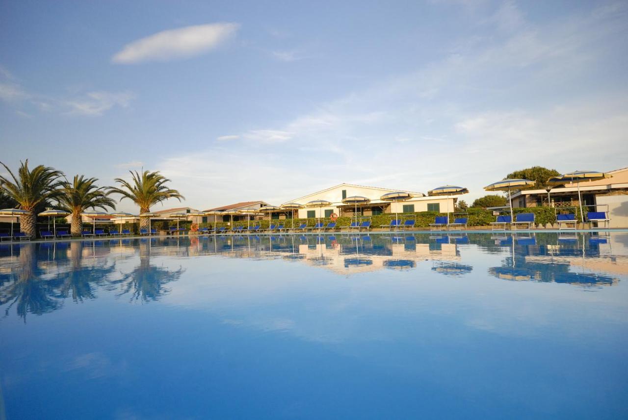 Villaggio Turistico La Cecinella 마리나디세시나 외부 사진