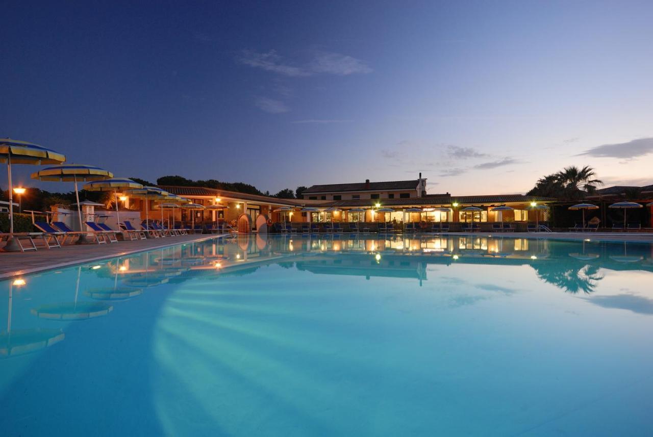 Villaggio Turistico La Cecinella 마리나디세시나 외부 사진